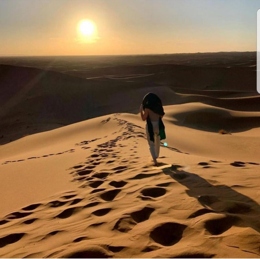 Sahara Family Camp Мерцуга Екстериор снимка